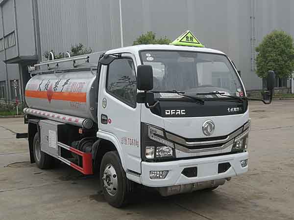 CSC5075GJY6A型加油车1.jpg