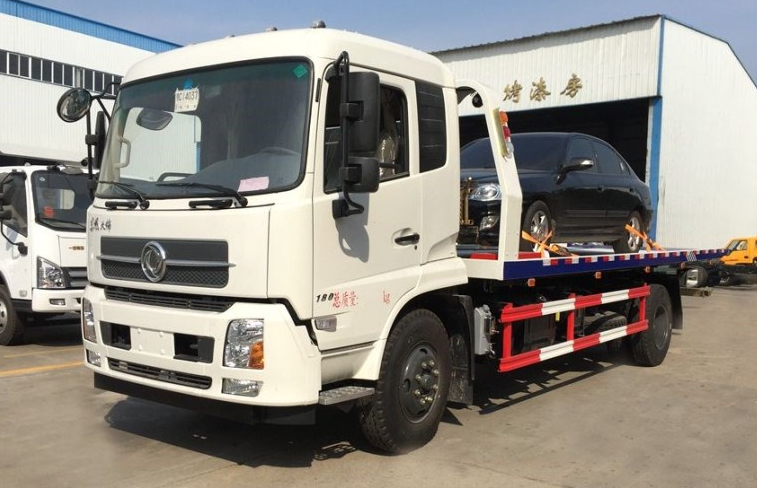 东风天锦一拖二清障车板长7.2米