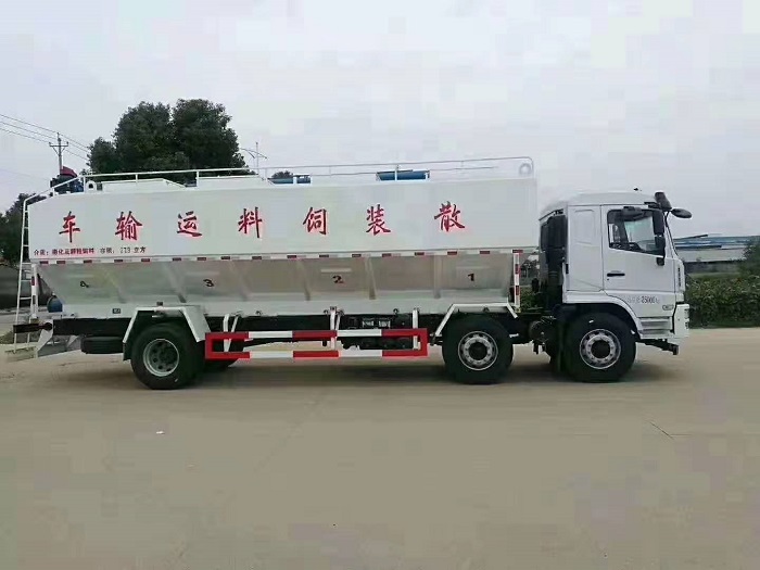 陕汽轩德X6小三轴30(15吨)立方散装饲料车