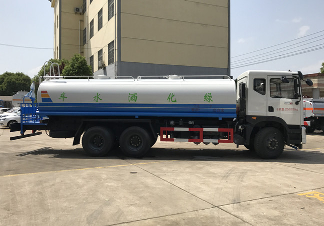 东风后双桥20方洒水车