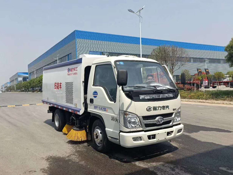 福田小型扫路车| 扫路洗扫车