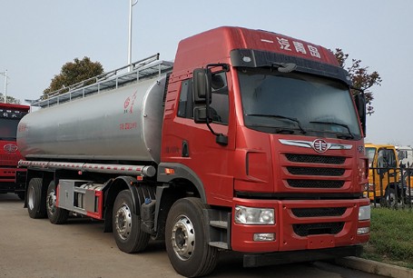 青岛解放悍V前四后六供液车图片