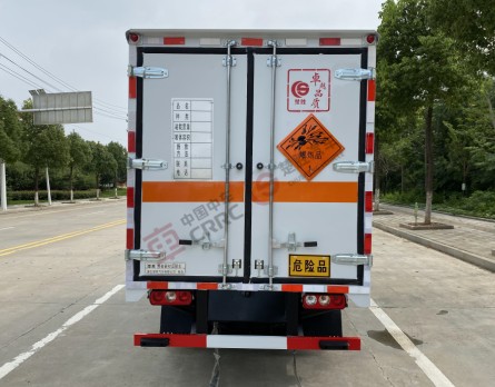 国六蓝牌跃进厢长3.1米/3.4米柴油版1类爆破器材运输车