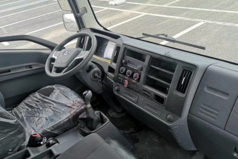 国六跃进C500蓝牌4.2米气瓶运输车