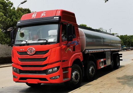 国六解放捍威前四后六普通液体运输车_SCS5310GPGCA6普通液体运输车