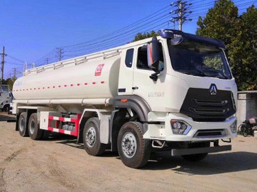 重汽豪瀚前四后八供液车厂家价格