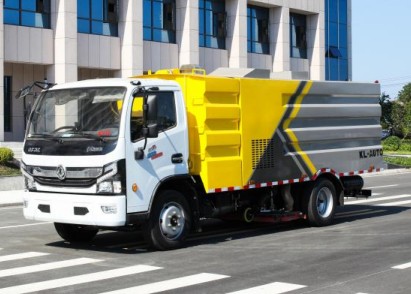 国六东风多利卡|福瑞卡|中置吸尘车_威牌CLW5120TXC6SL吸尘车